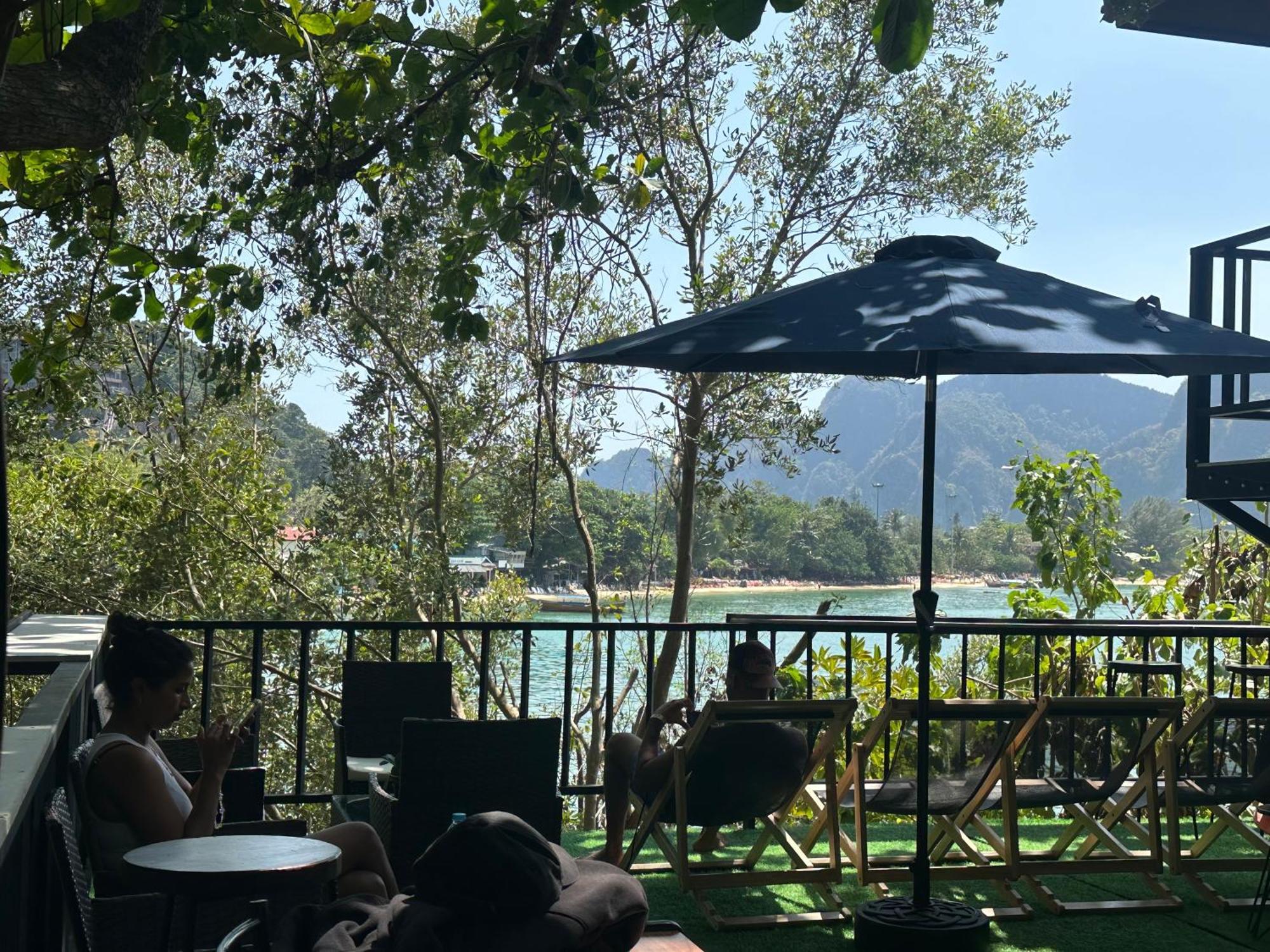Sweed Dee Seaview Hostel Phi Phi Adaları Dış mekan fotoğraf