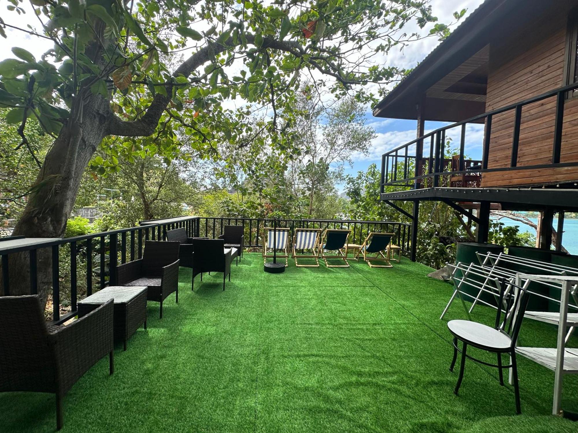 Sweed Dee Seaview Hostel Phi Phi Adaları Dış mekan fotoğraf